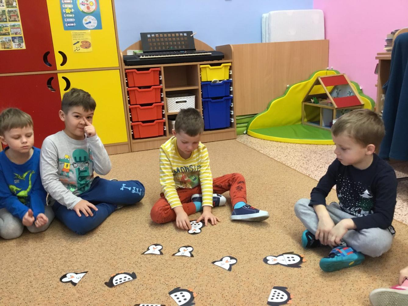 SOVIČKY: ,,ZIMNÍ RADOVÁNKY - VÝPRAVA NA SEVERNÍ A JIŽNÍ PÓL" - 39