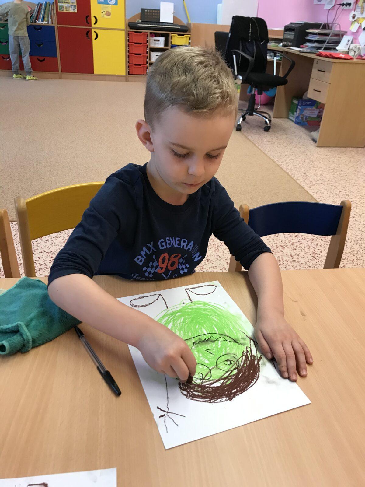 SOVIČKY: ,,KDYŽ ALENKA STŮNĚ" - MOJE TĚLO - 39