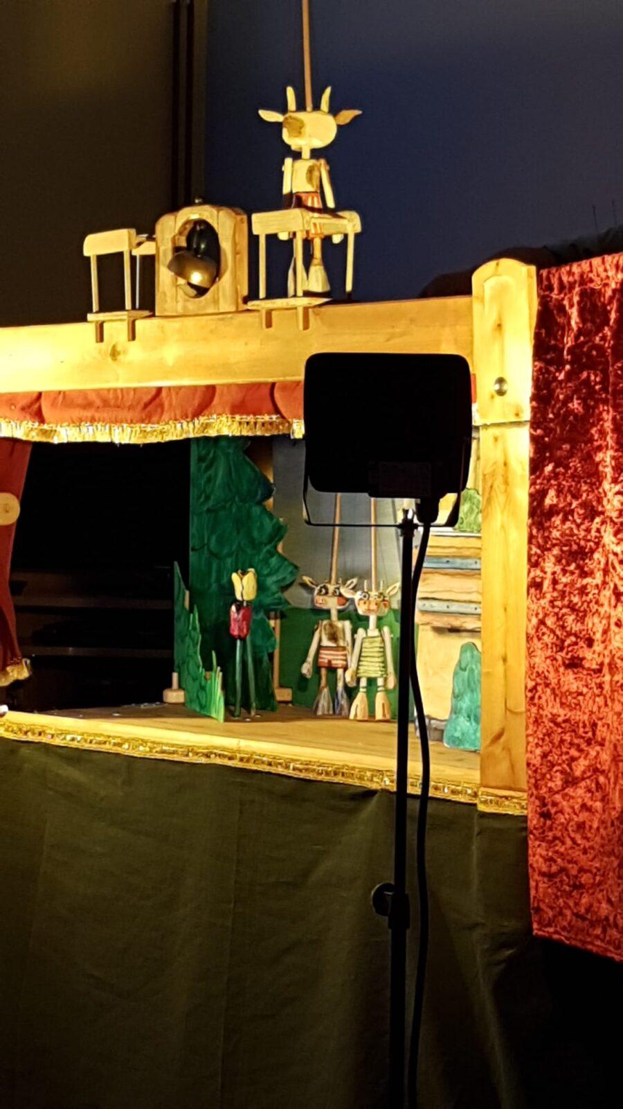 loutkové divadlo: ,,neposlušná kůzlátka" - 4