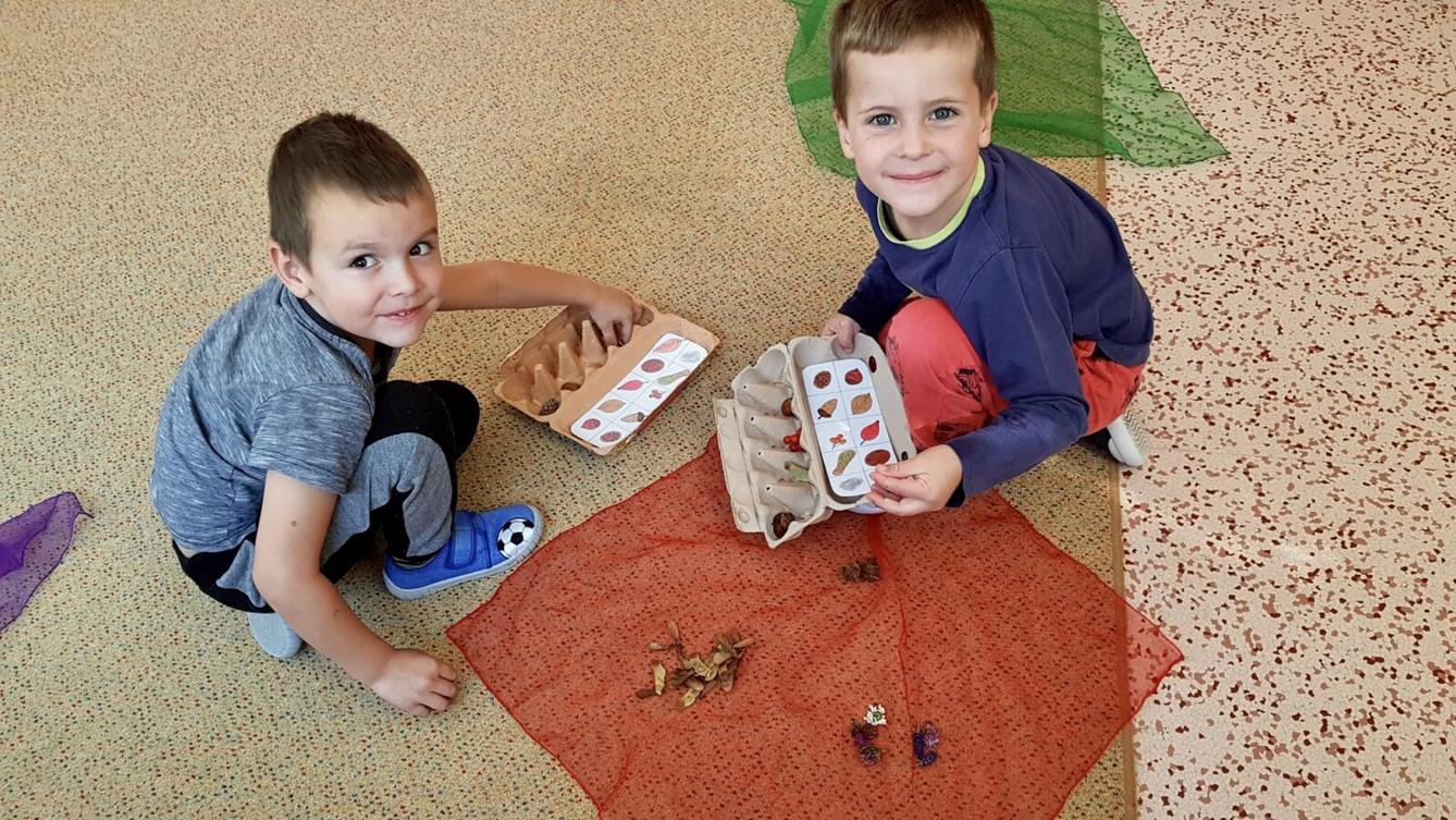 SOVIČKY: ,,LISTÍ ŽLOUTNE POLETUJE" - 47