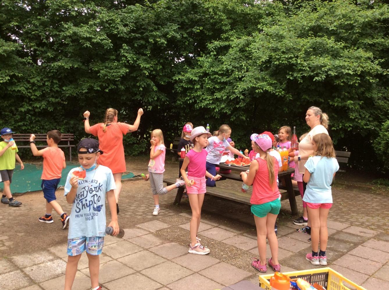 Závěrečný družinový mejdan - 6