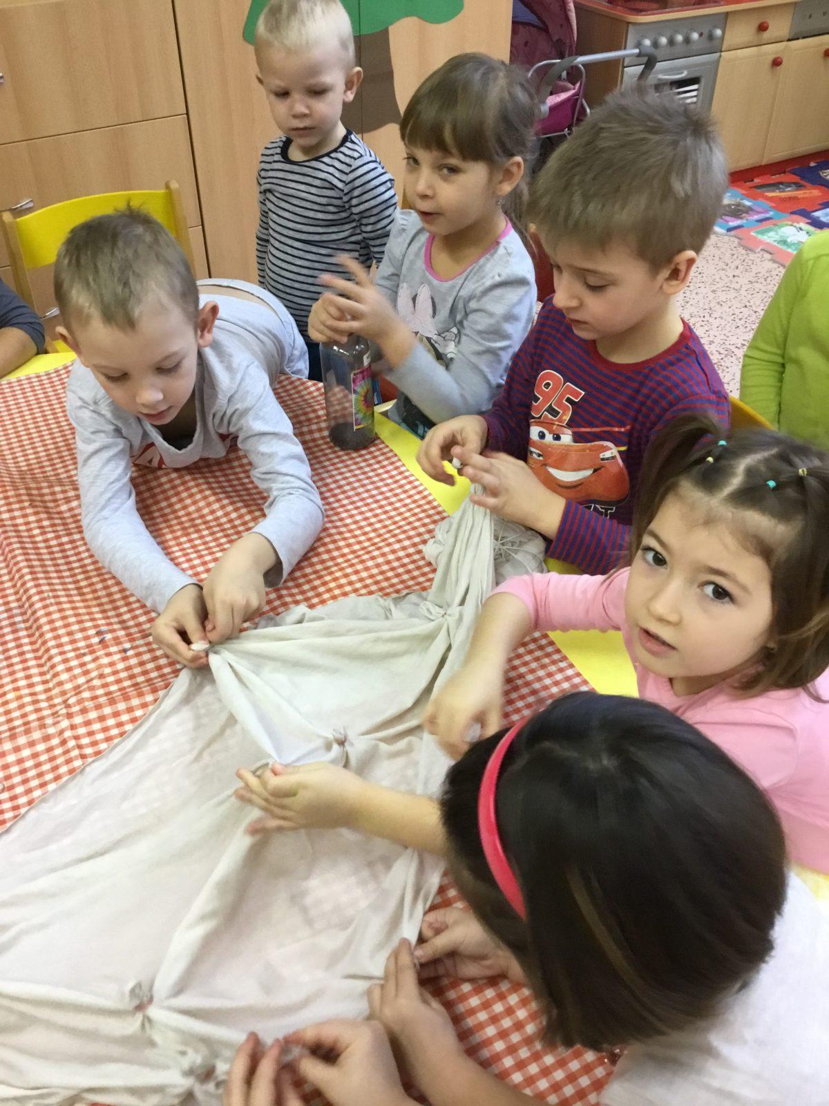 Klokánci: artefiletika - 10