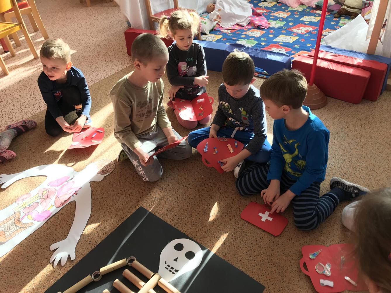 SOVIČKY: ,,KDYŽ ALENKA STŮNĚ" - MOJE TĚLO - 53