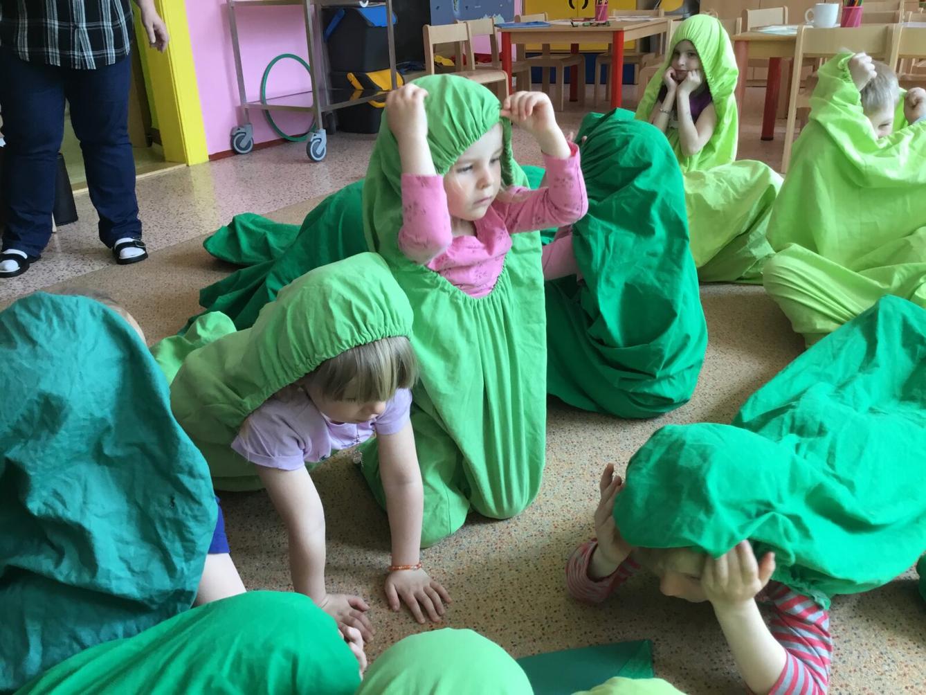 PROJEKTOVÝ DEN: ,,MOTÝLCI" - 14