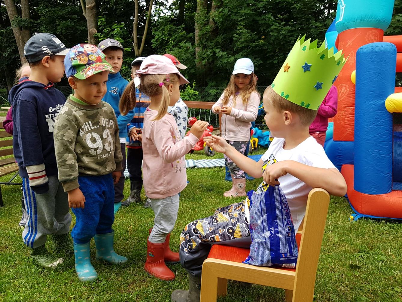 SLAVÍME: MAREČEK MÁ NAROZENINY - 29