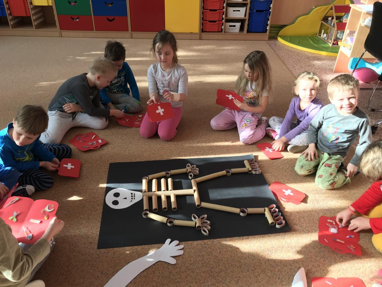 SOVIČKY: ,,KDYŽ ALENKA STŮNĚ" - MOJE TĚLO - 58