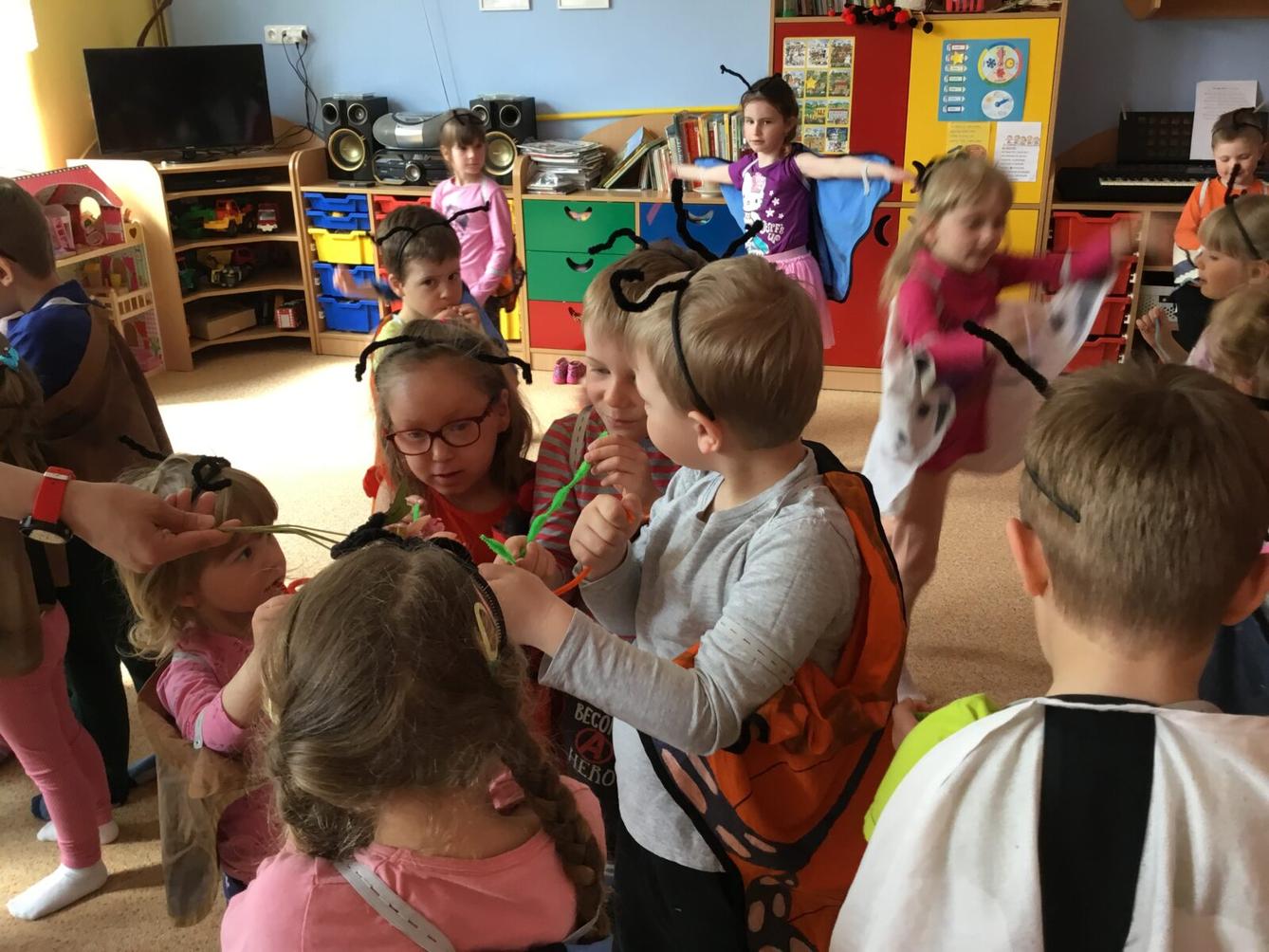 PROJEKTOVÝ DEN: ,,MOTÝLCI" - 17