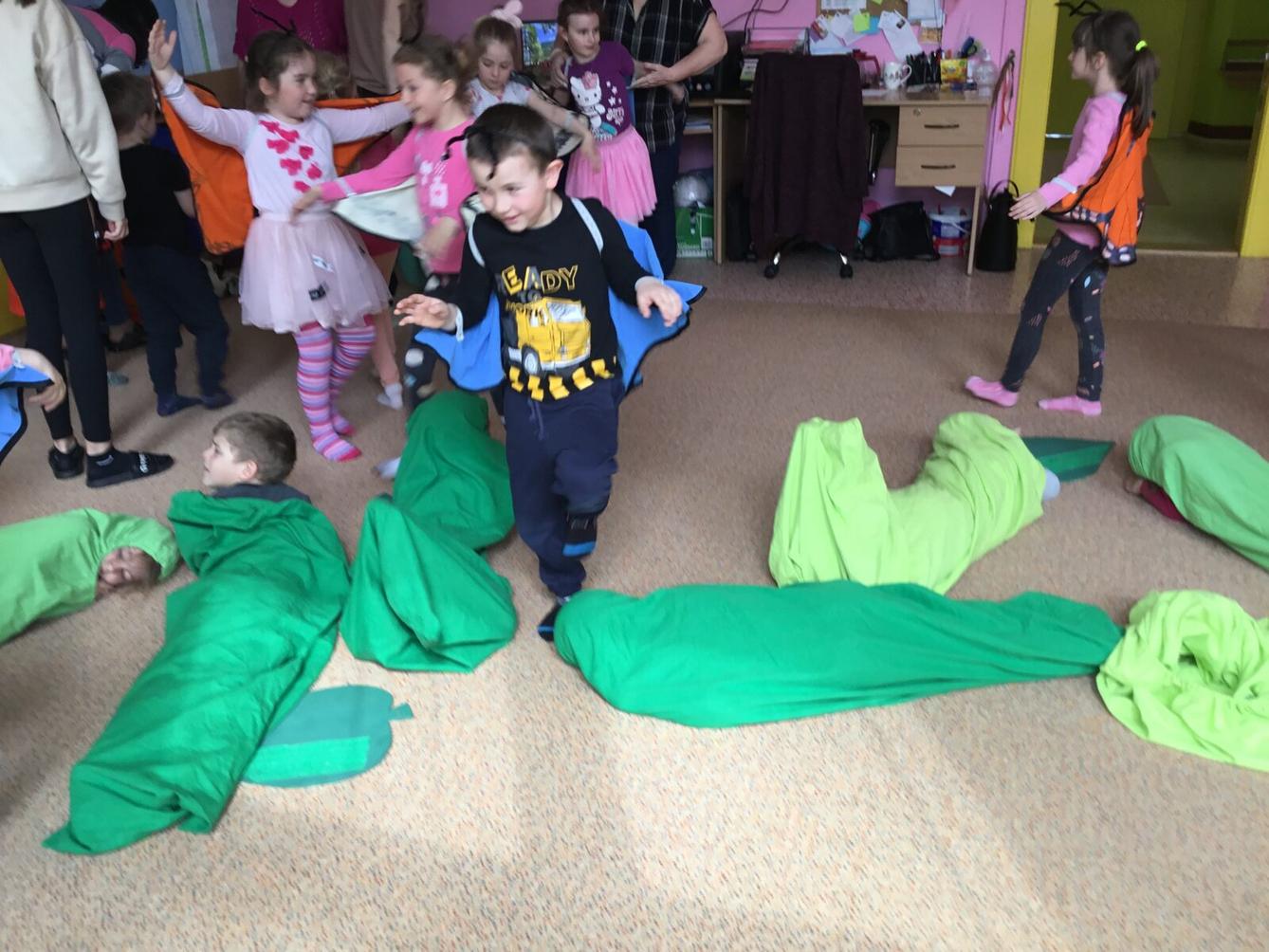 PROJEKTOVÝ DEN: ,,MOTÝLCI" - 22