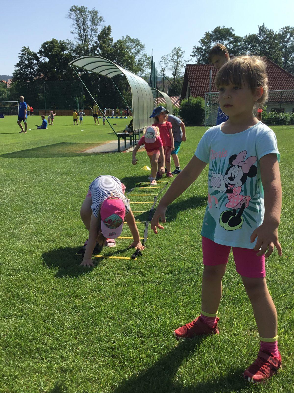 "Fotbalová hvězdička" - 37