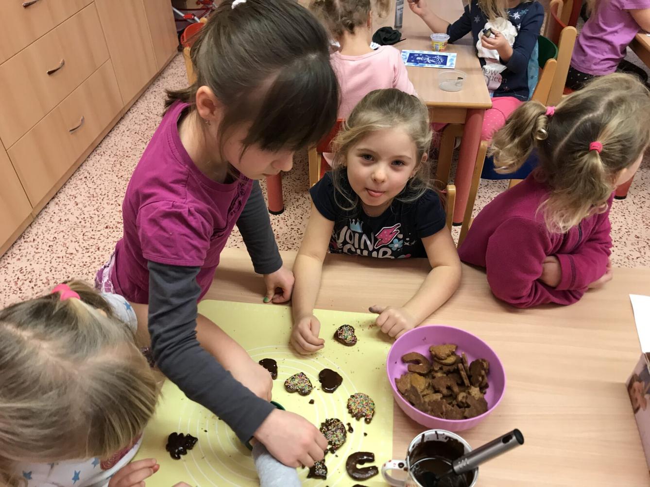 SOVIČKY: PEČEME PERNÍČKY - 9