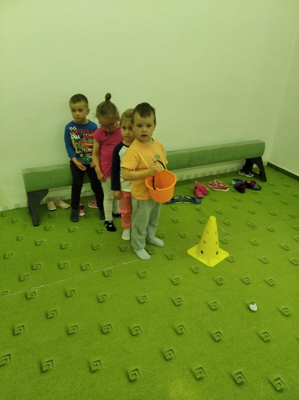 broučci-jarní louka - 56