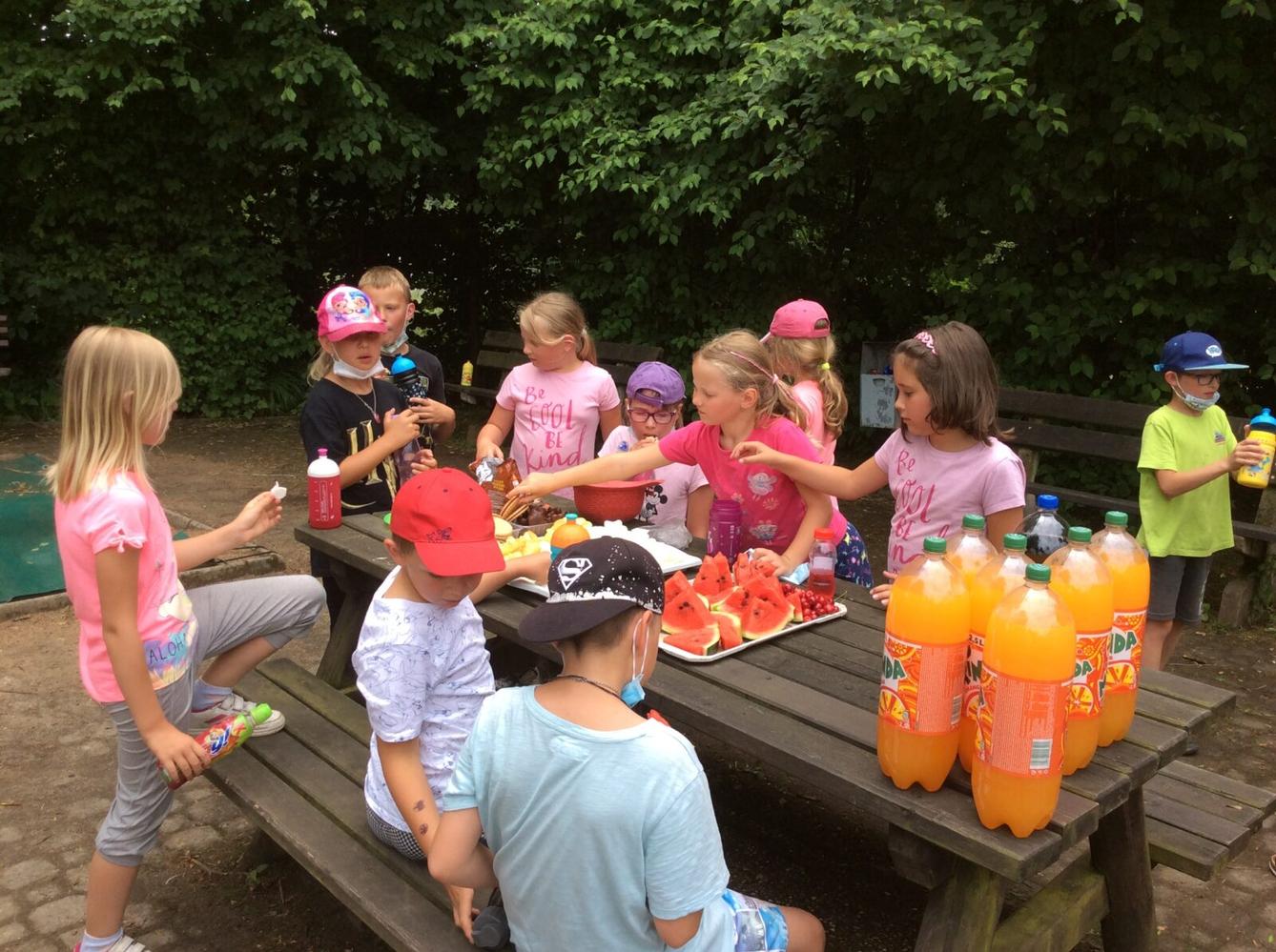 Závěrečný družinový mejdan - 10