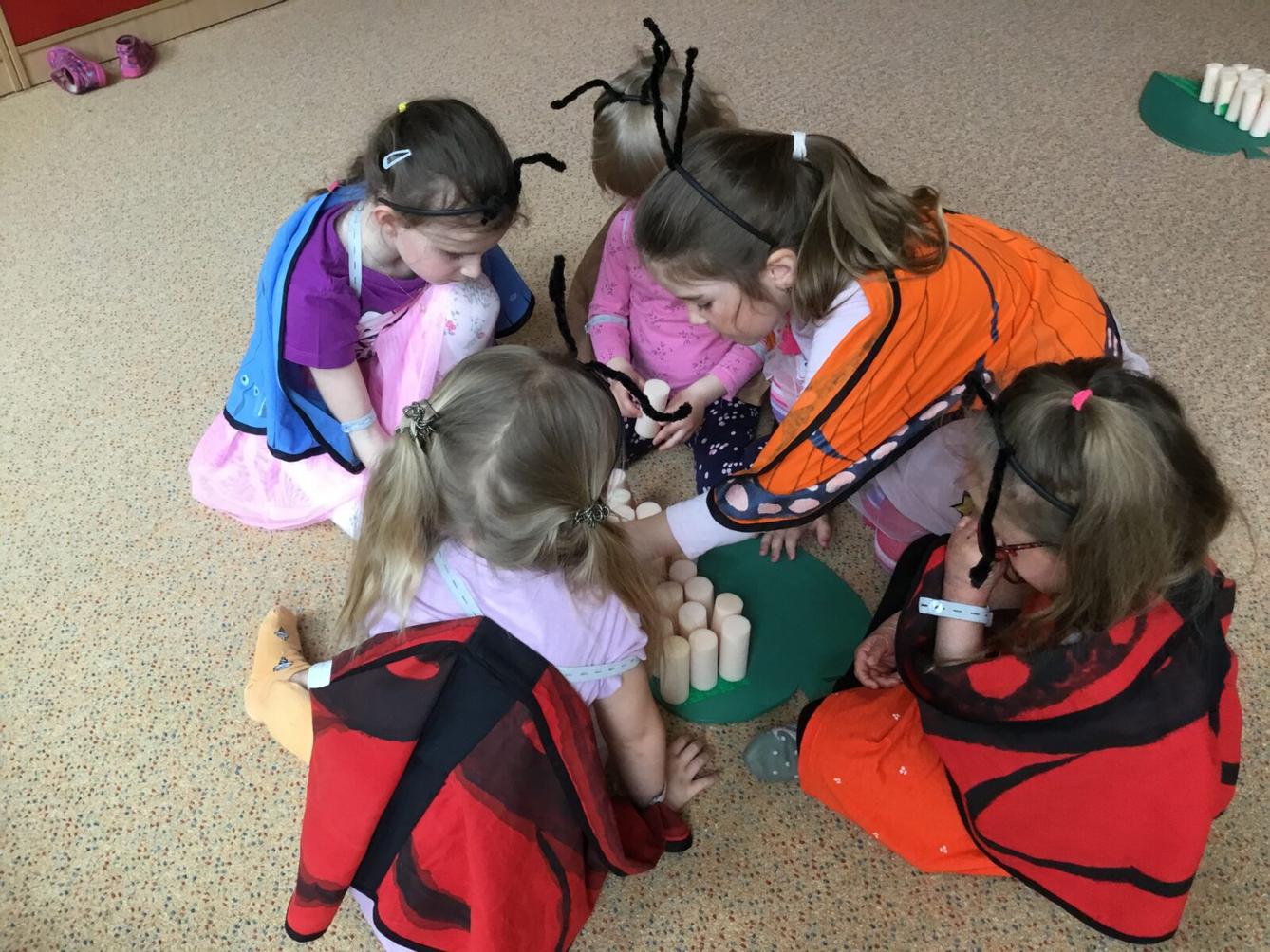 PROJEKTOVÝ DEN: ,,MOTÝLCI" - 26