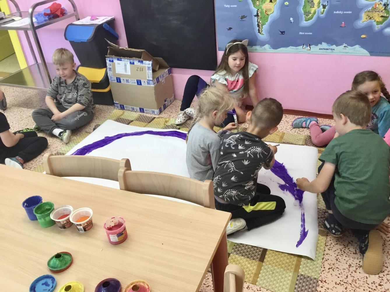 SOVIČKY: ,,DĚTI MAJÍ SVÁTEK" - 31