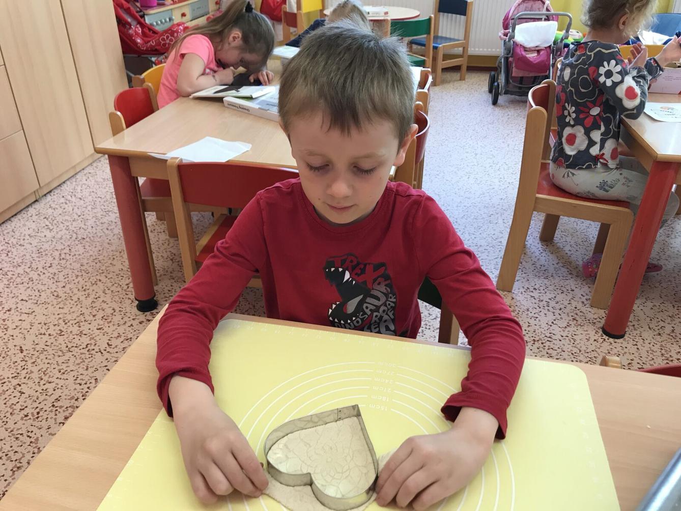 SOVIČKY: ,,MOJE MAMINKA MÁ SVÁTEK" - 34