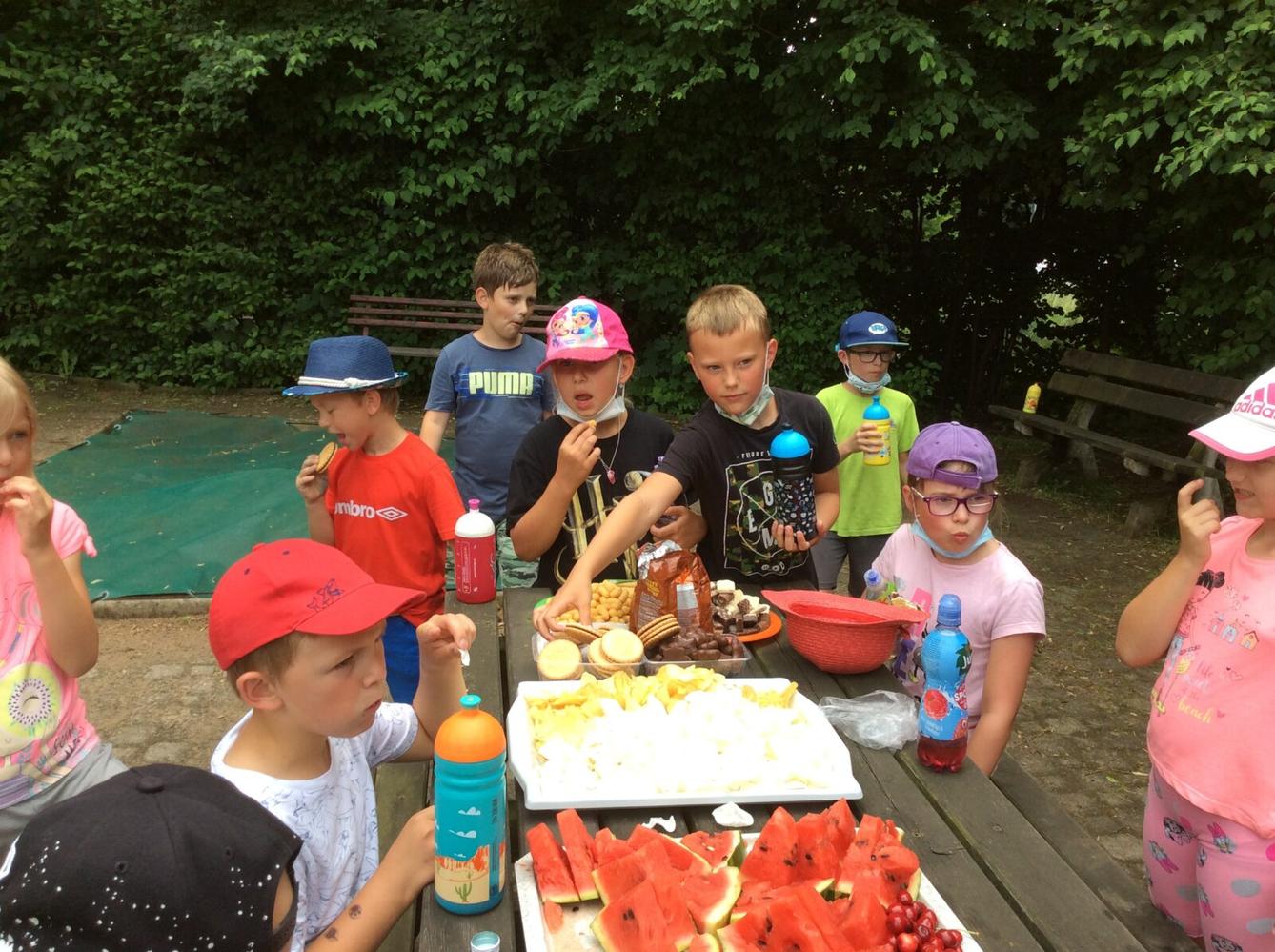 Závěrečný družinový mejdan - 14