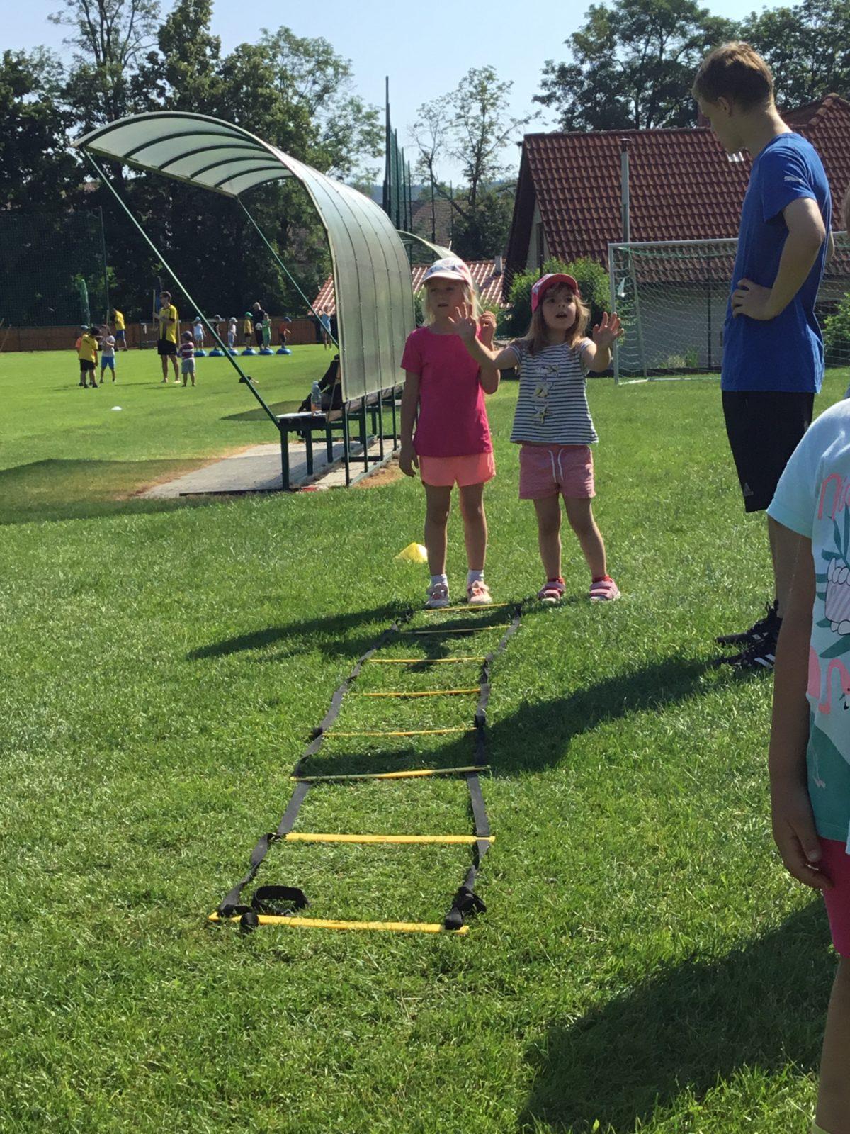 "Fotbalová hvězdička" - 58