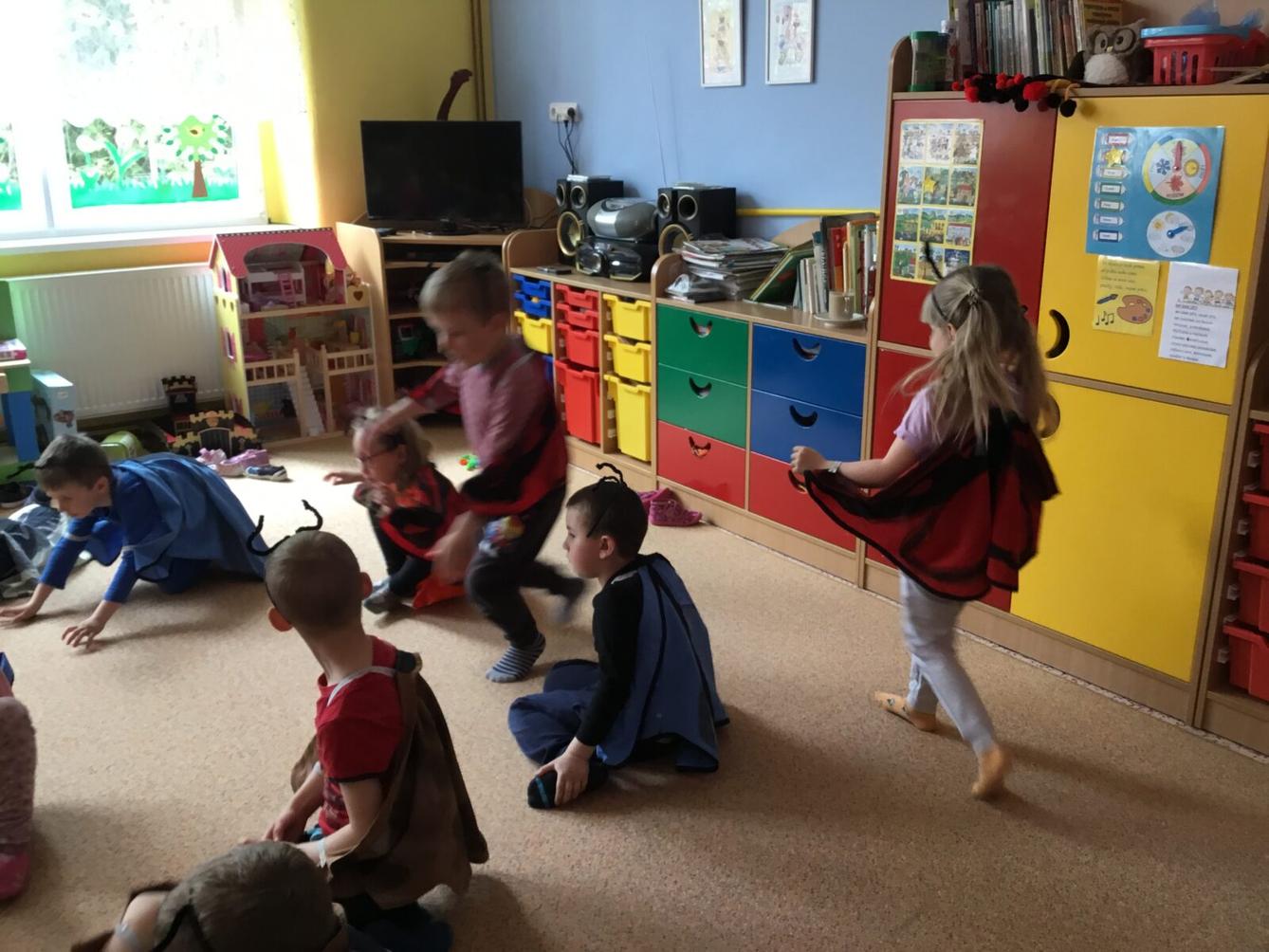 PROJEKTOVÝ DEN: ,,MOTÝLCI" - 32