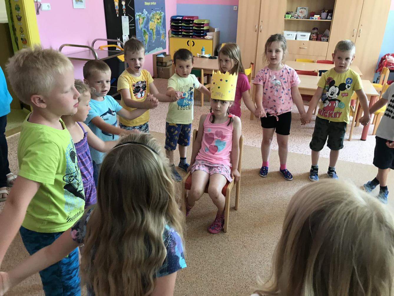 SOVIČKY SLAVÍ: VERUNKA MÁ NAROZENINY - 6