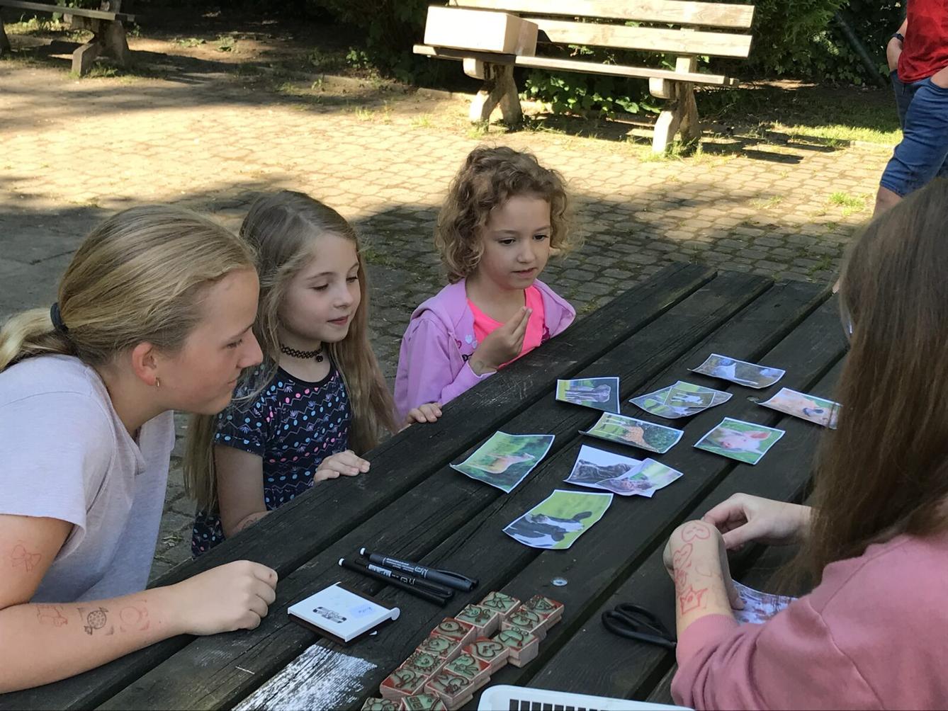 PŘEDŠKOLÁCI: DOPOLEDNÍ HRY V ZŠ S DEVÁŤÁKY - 27