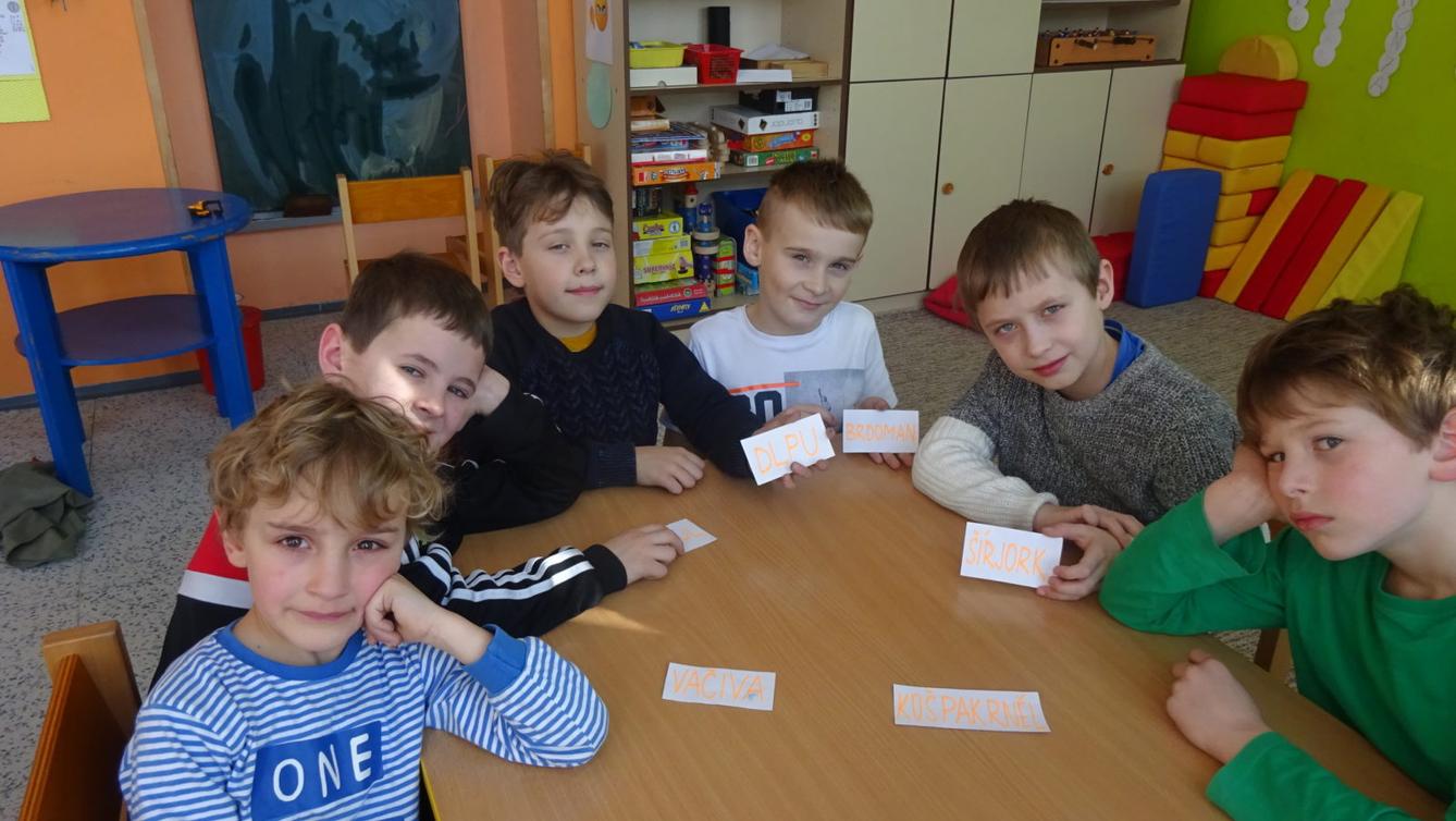 Únorový pastelkový svátek řeči - Hezký jazyk český - 1