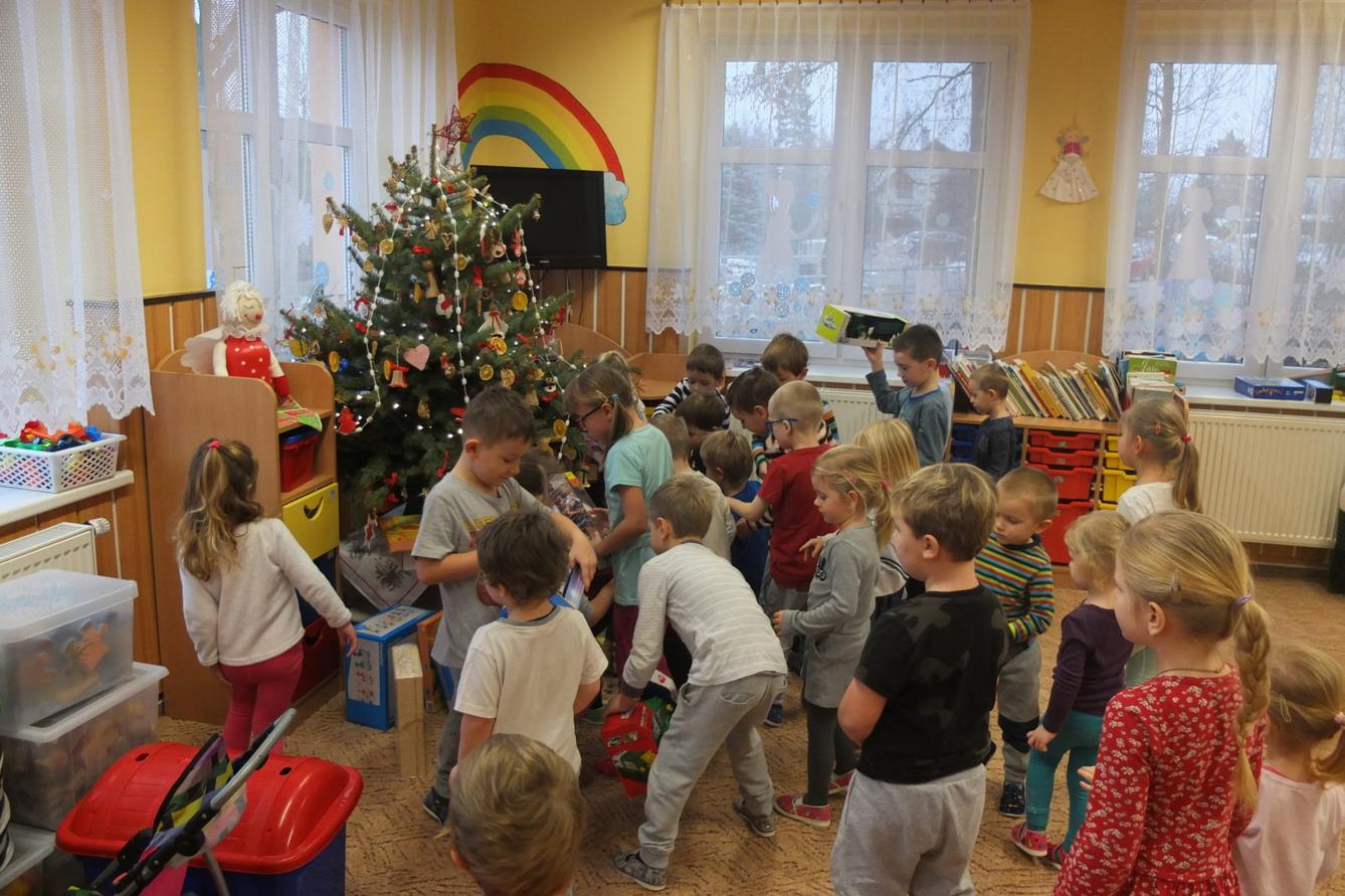 Vánoční nadílka pod stromečkem 2018 - 5