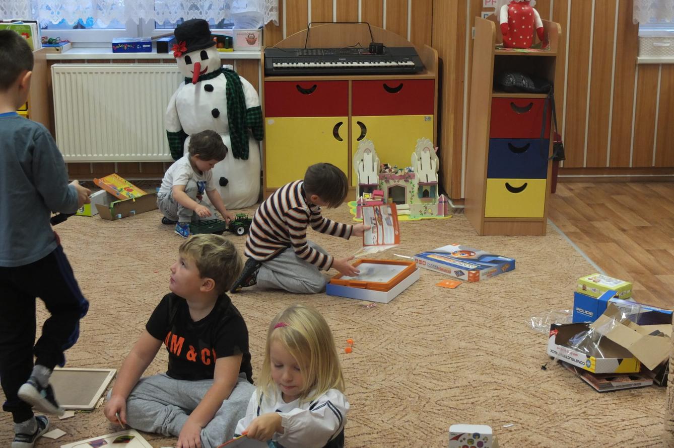 Vánoční nadílka pod stromečkem 2018 - 11