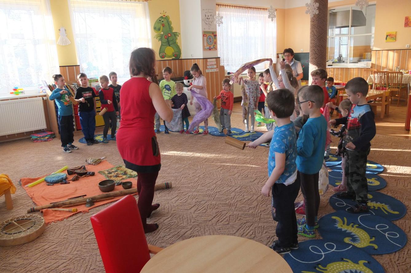 Muzikoterapie- leden 2019 - 16