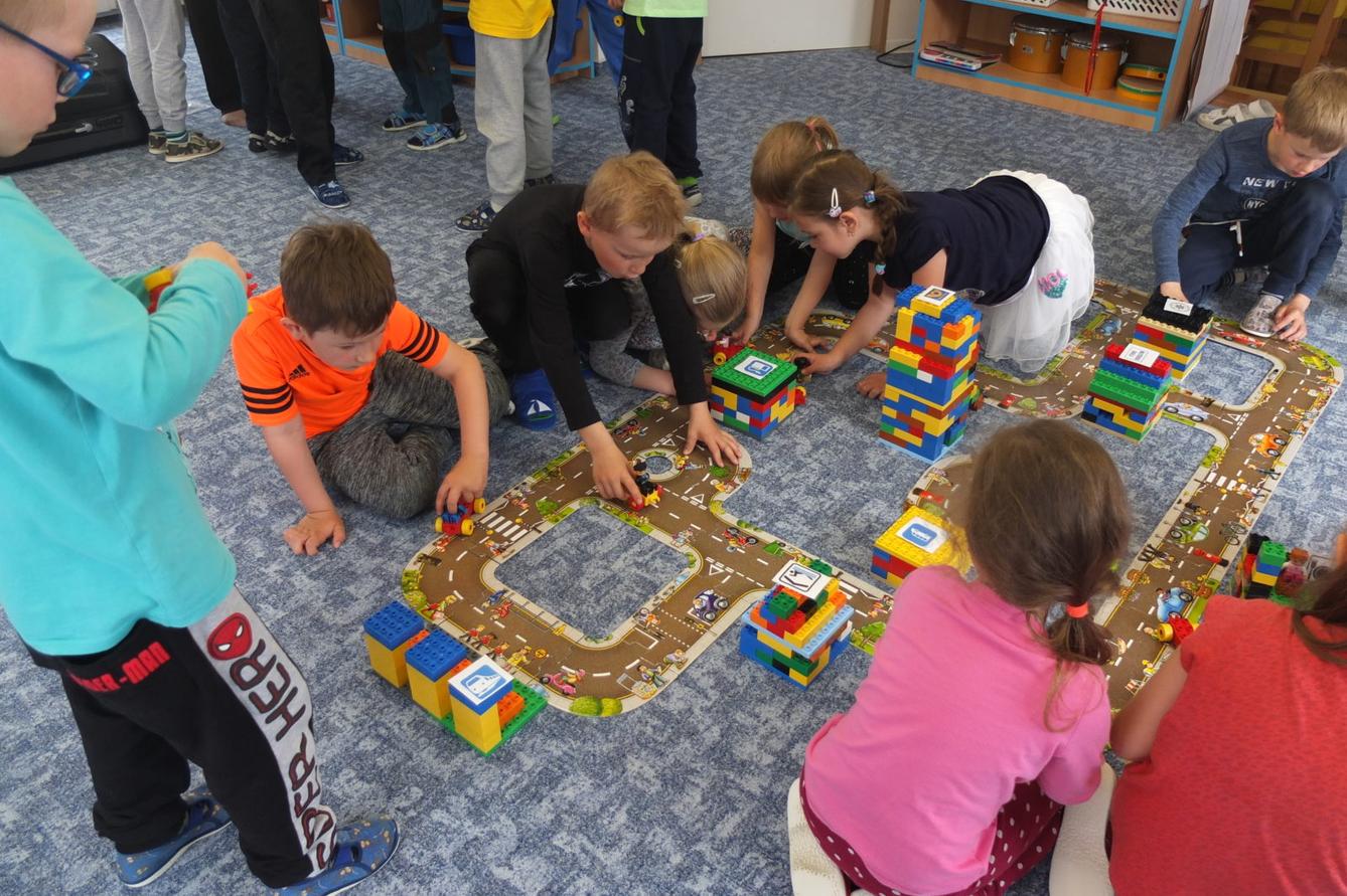 LEGO DUPLO " Stavitel města" - 43