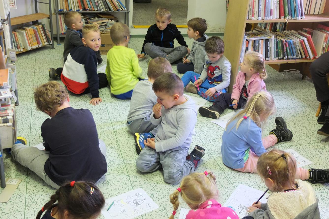 Návštěva knihovny - 24