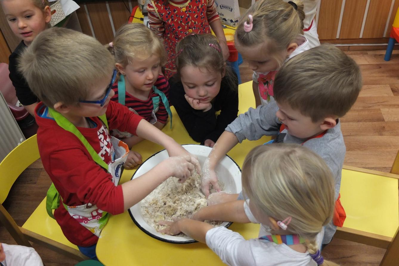 Pečení perníčků - 6