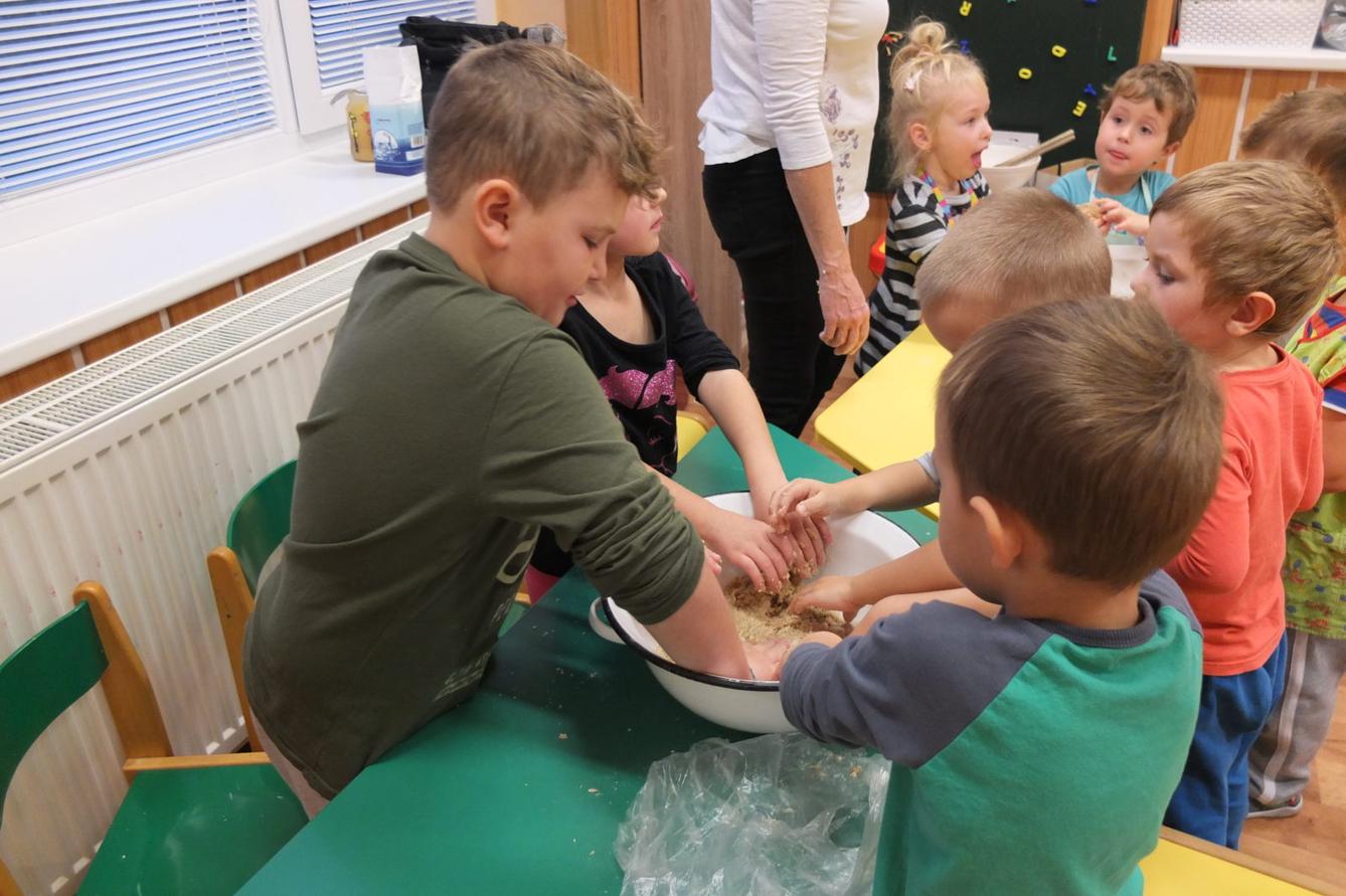 Pečení perníčků - 10