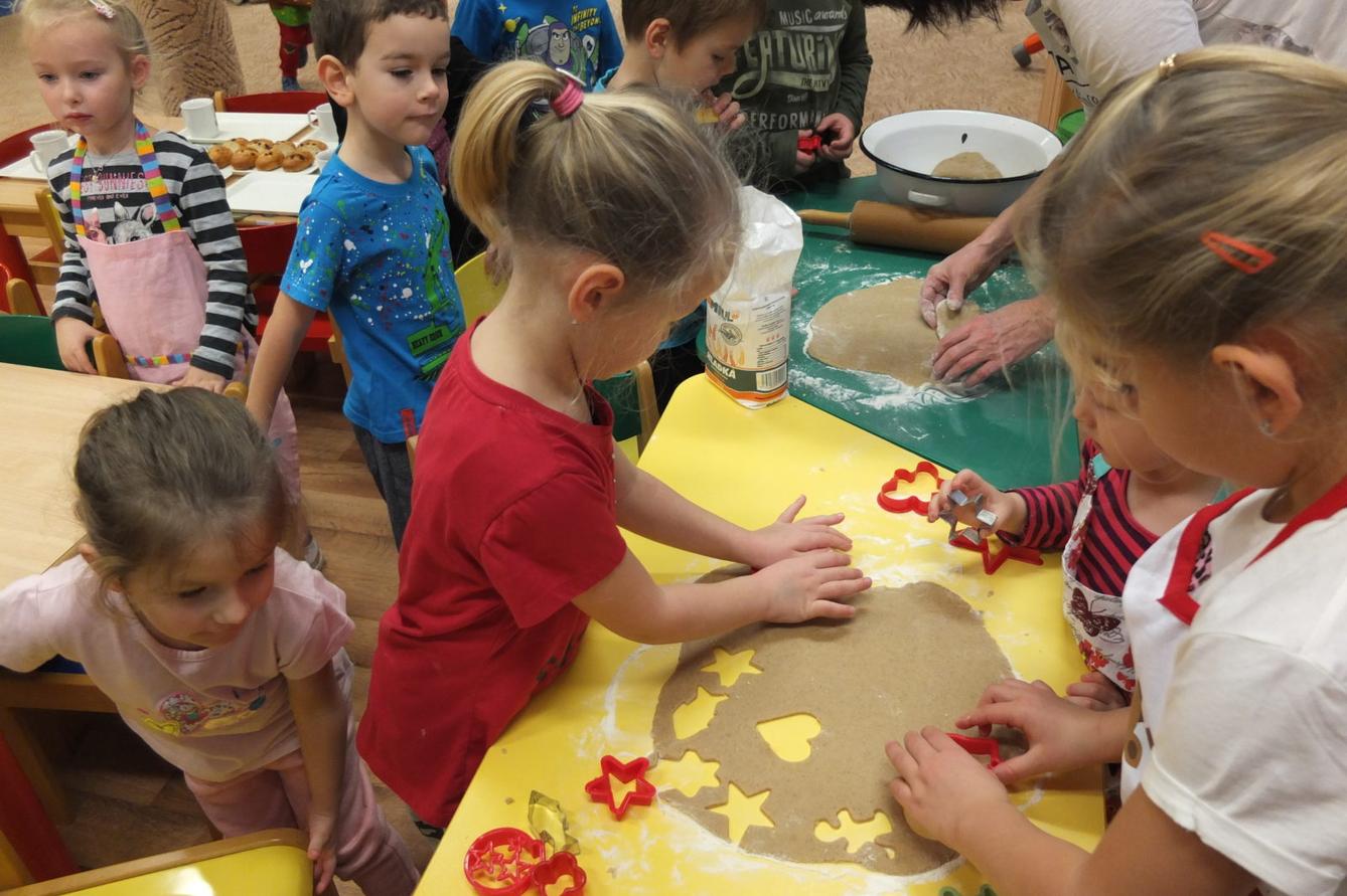 Pečení perníčků - 15