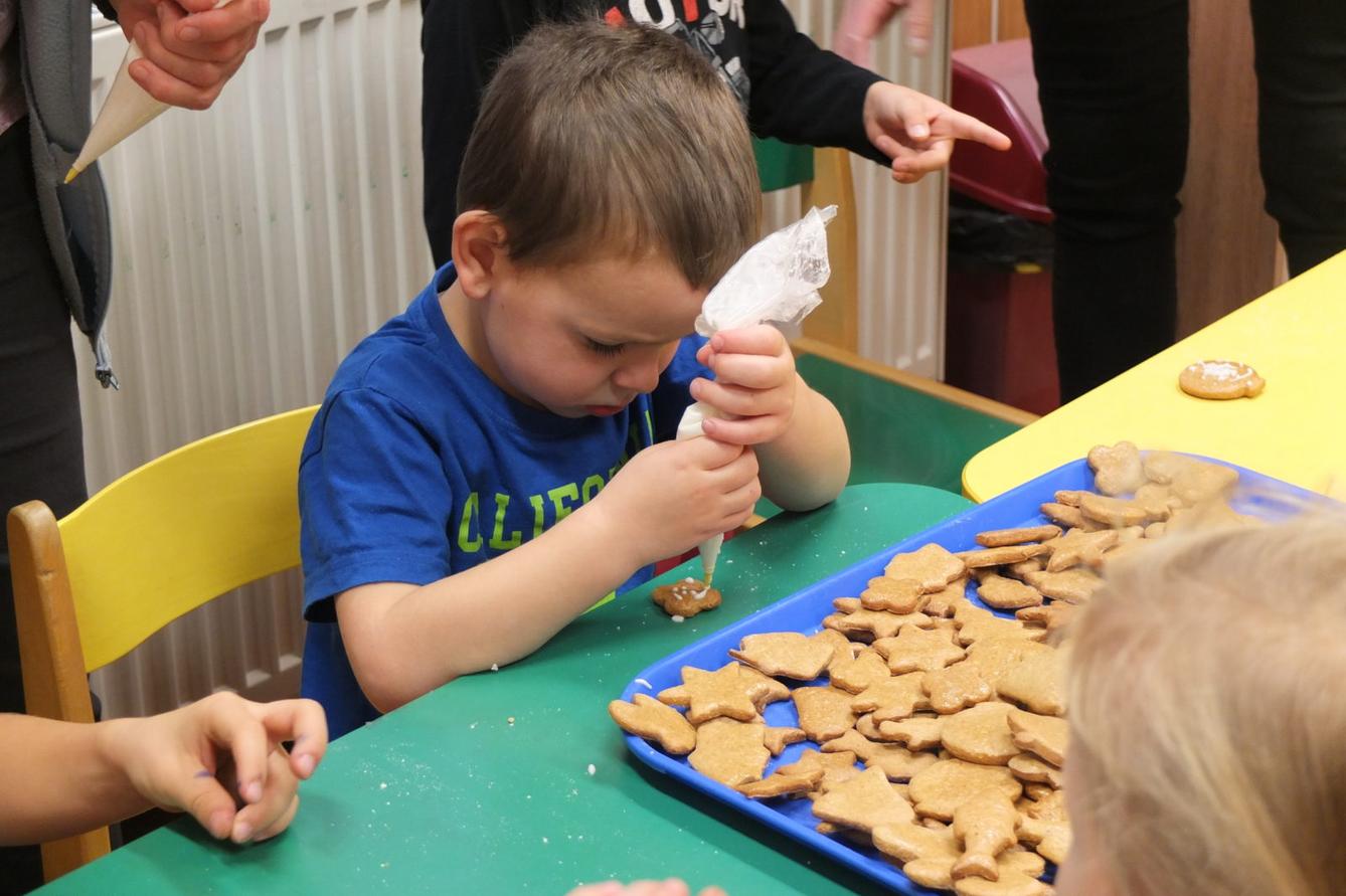 Pečení perníčků - 38