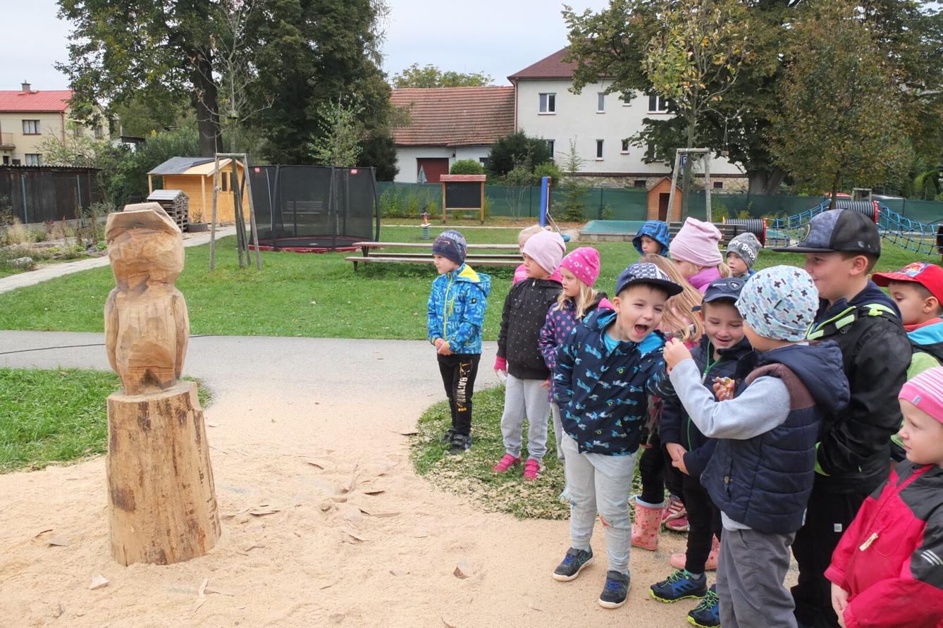 Sochy ze dřeva - p. Petrlák - 1