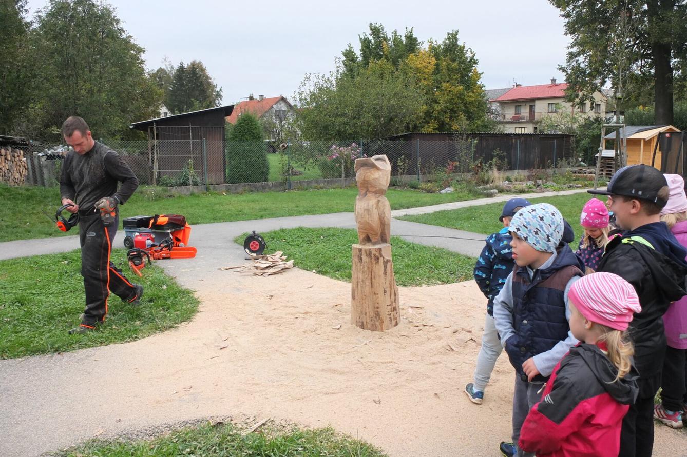 Sochy ze dřeva - p. Petrlák - 2