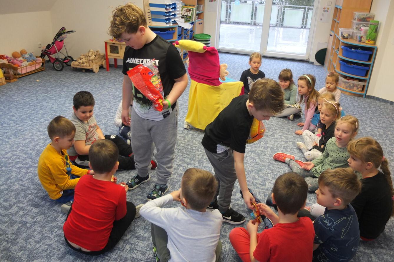 Tom a Šimonek mají narozeniny - 11