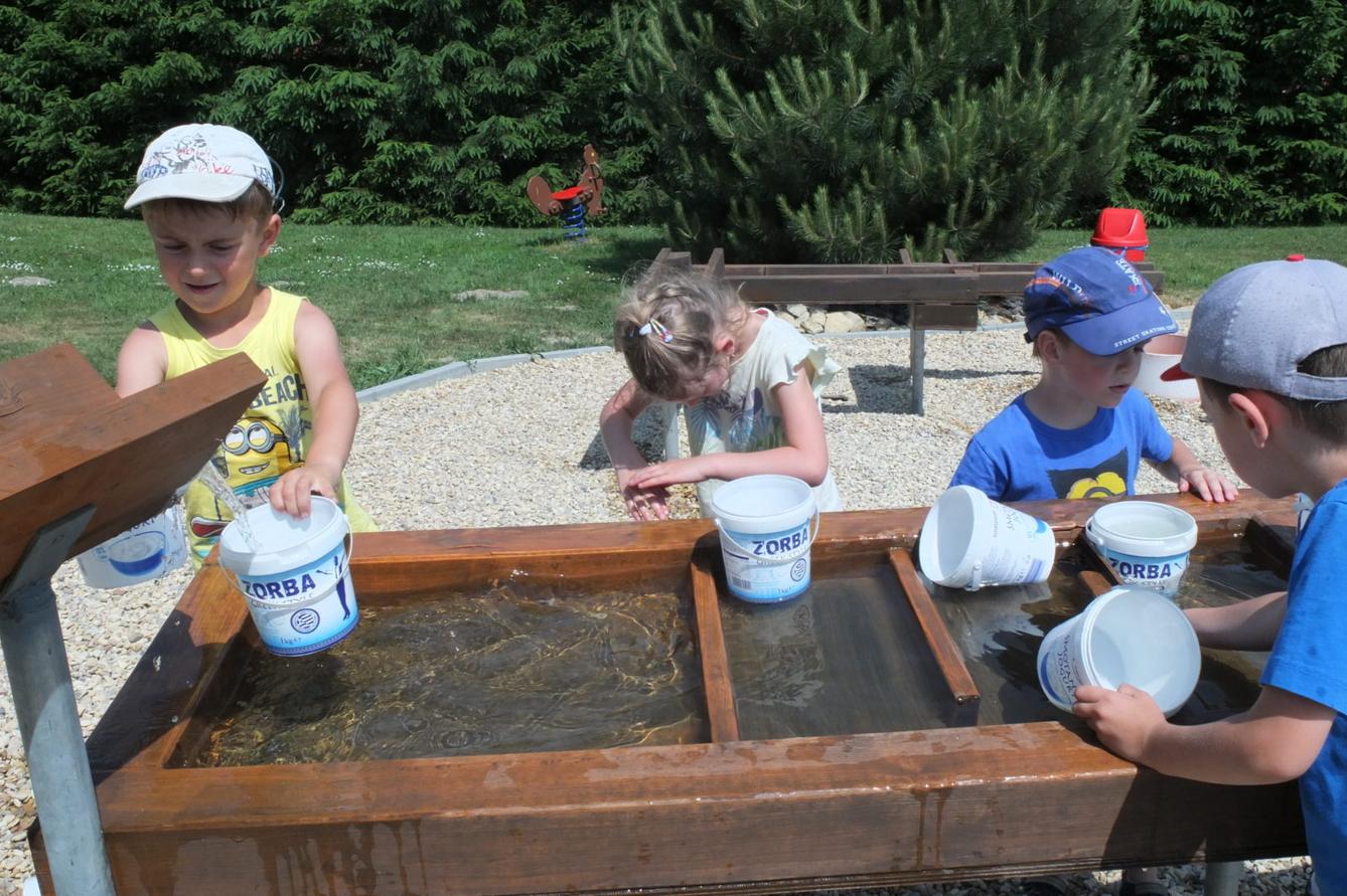 Den dětí v Pinguin parku - 78