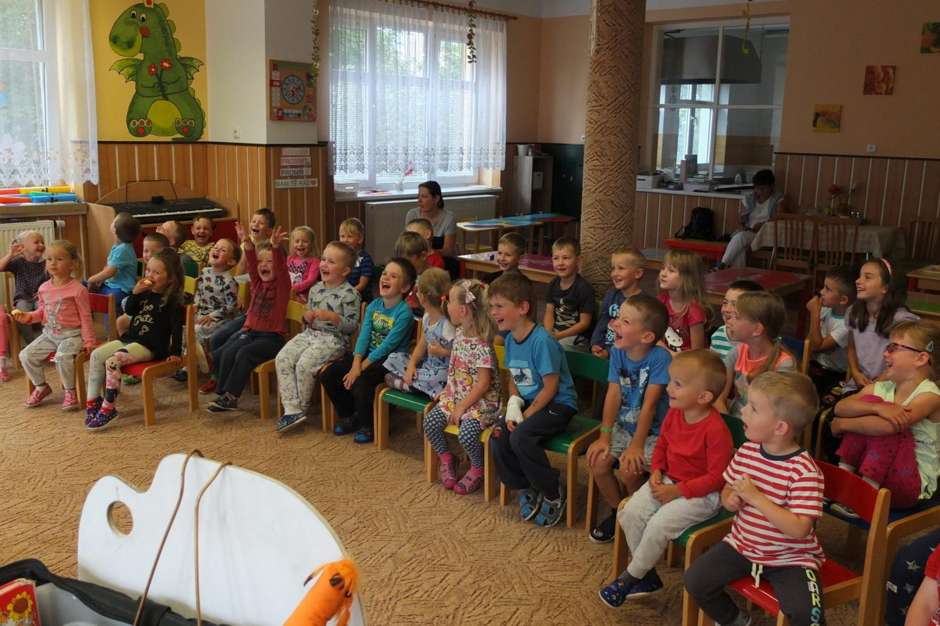 Ilustrátor Adolf Dudek v naší MŠ a loučení s předškoláky - 1