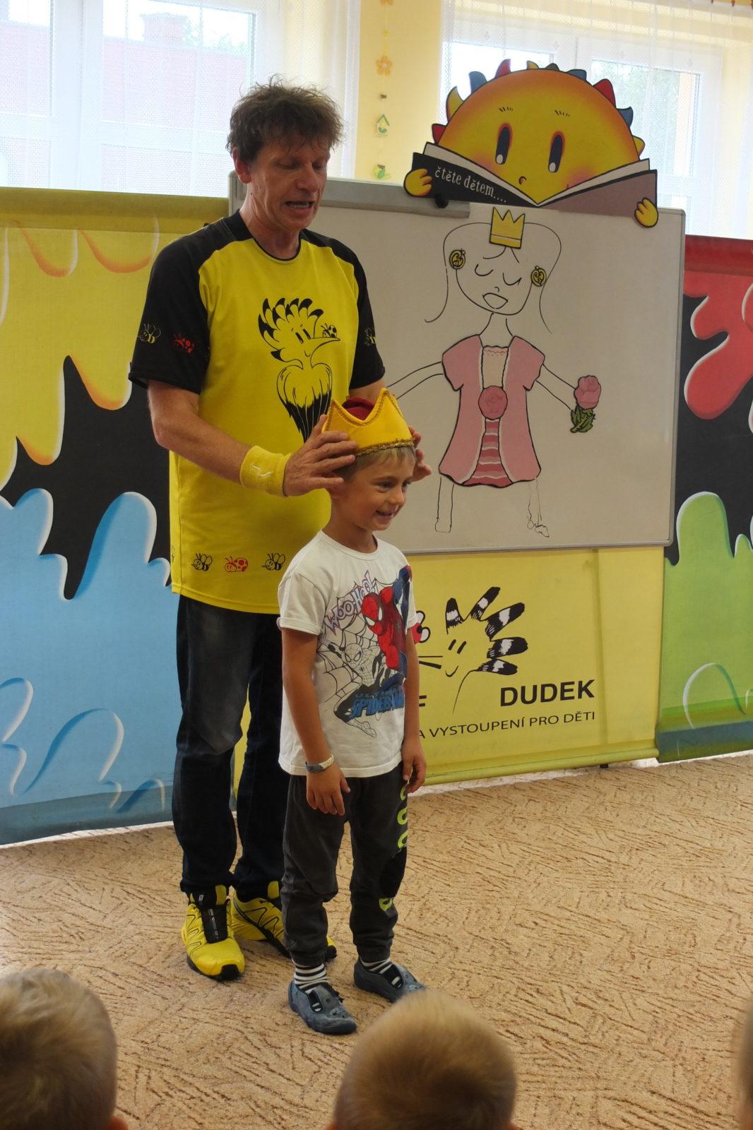 Ilustrátor Adolf Dudek v naší MŠ a loučení s předškoláky - 12