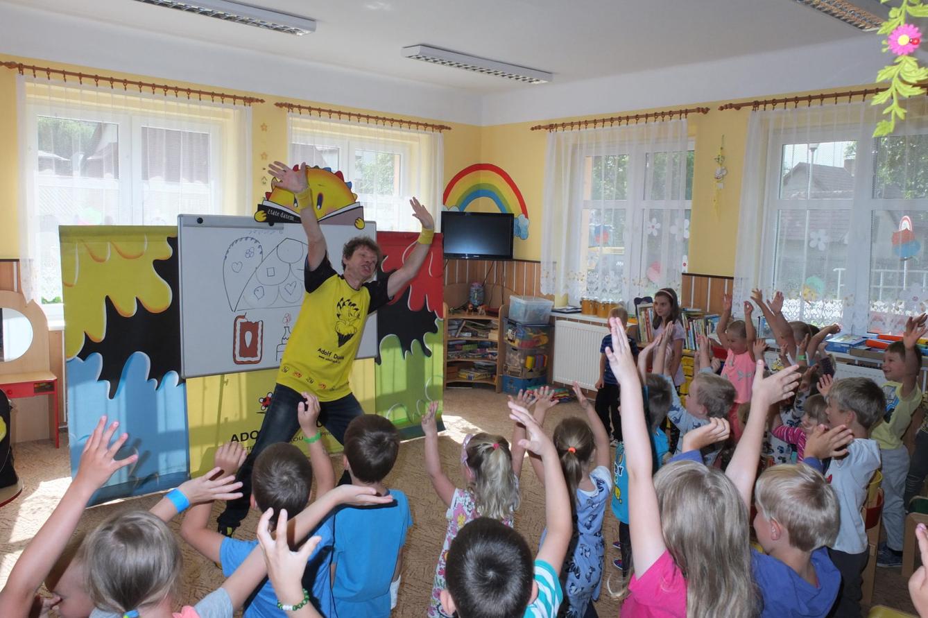 Ilustrátor Adolf Dudek v naší MŠ a loučení s předškoláky - 20