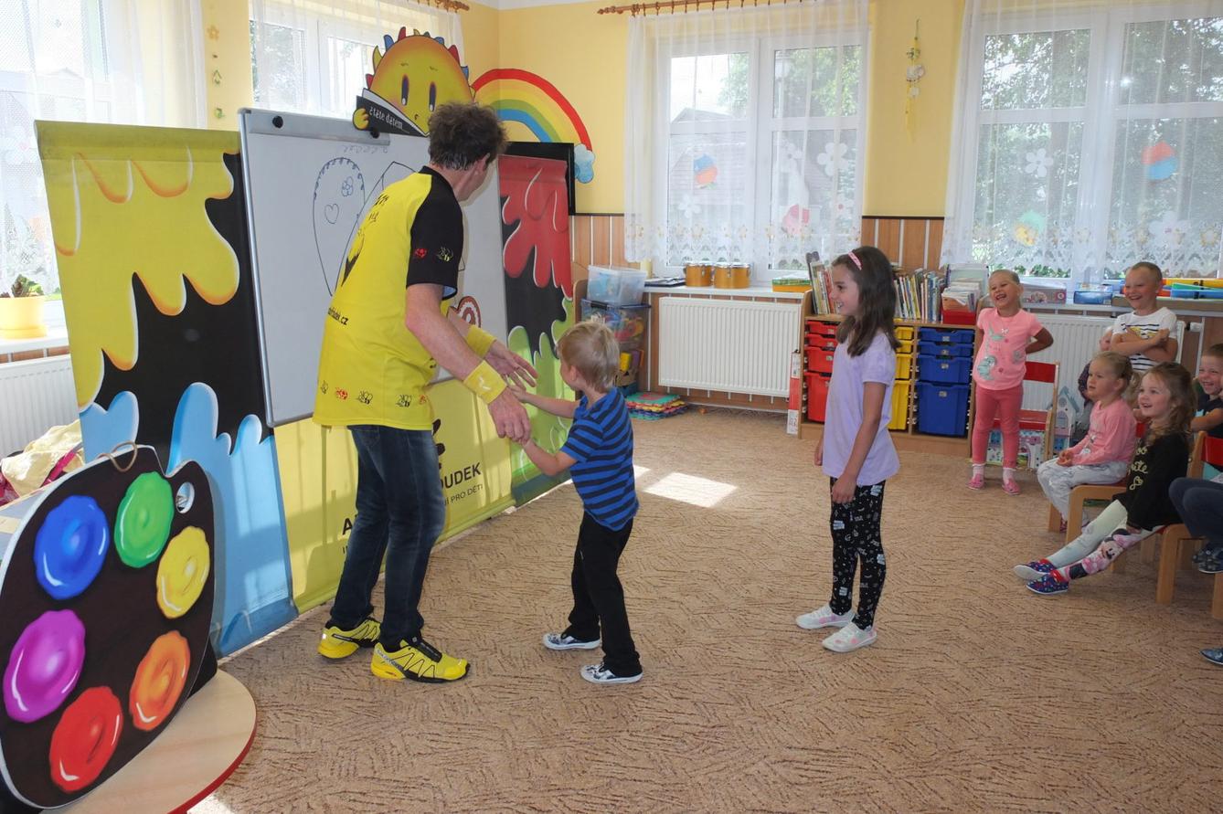 Ilustrátor Adolf Dudek v naší MŠ a loučení s předškoláky - 22