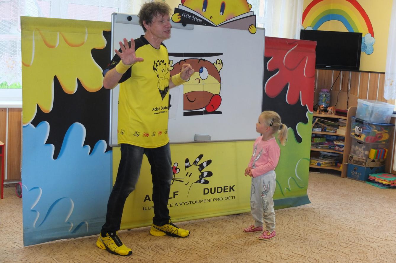 Ilustrátor Adolf Dudek v naší MŠ a loučení s předškoláky - 25