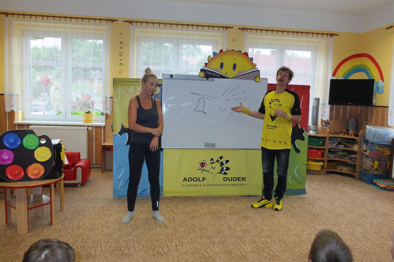 Ilustrátor Adolf Dudek v naší MŠ a loučení s předškoláky - 32