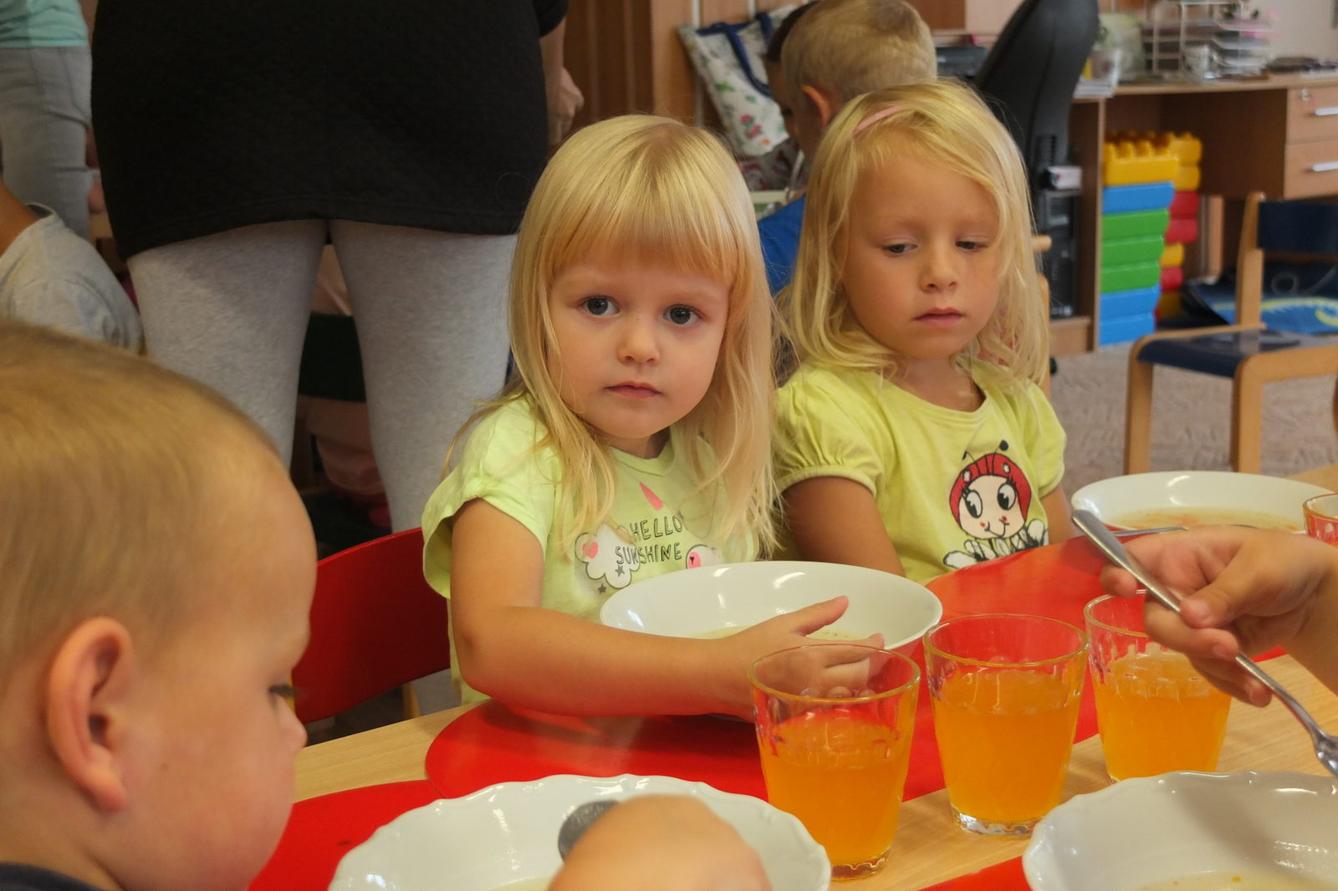 První oběd nových kamarádů - 7