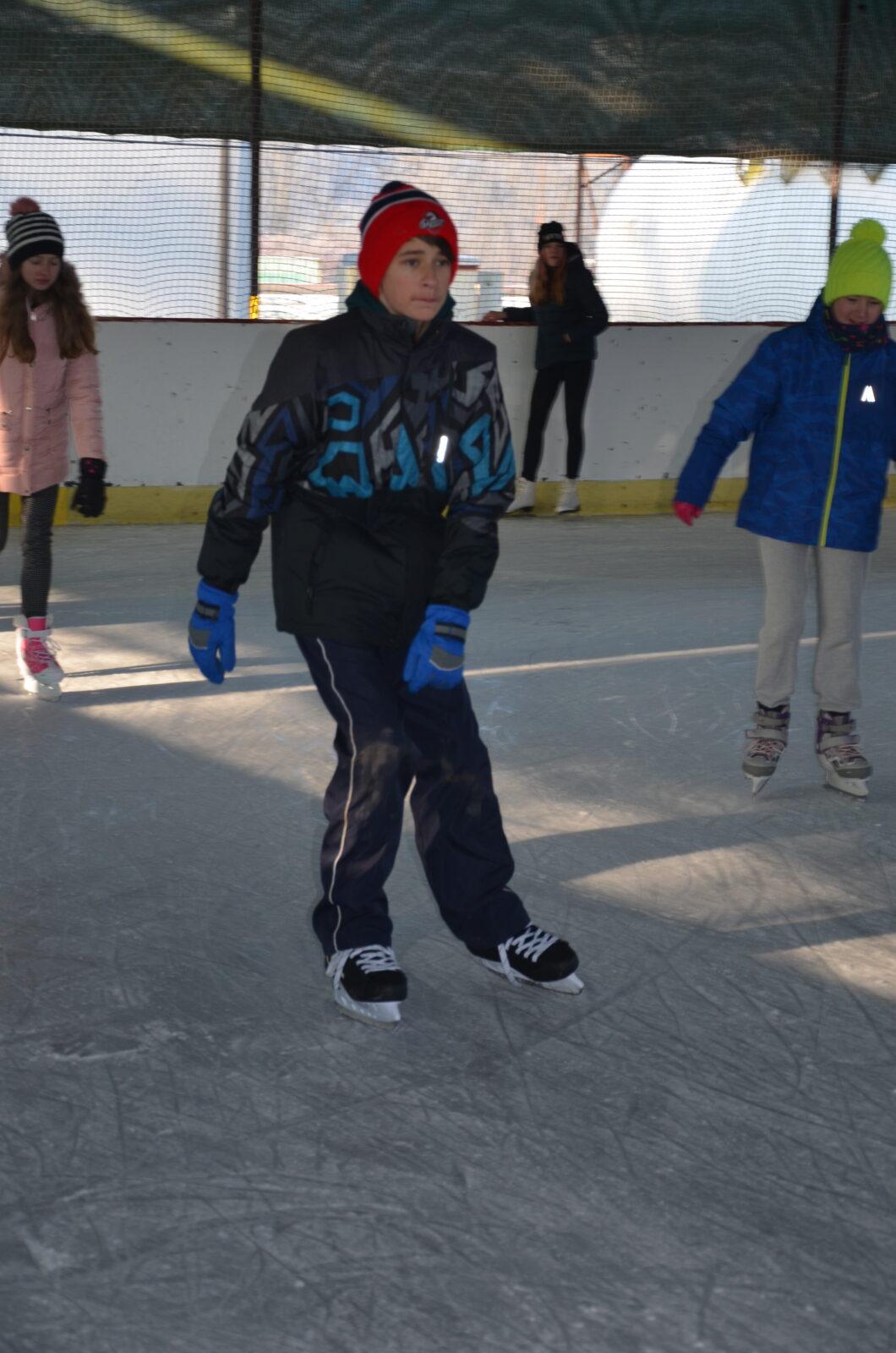 Vánoční bruslení II. stupně - 5