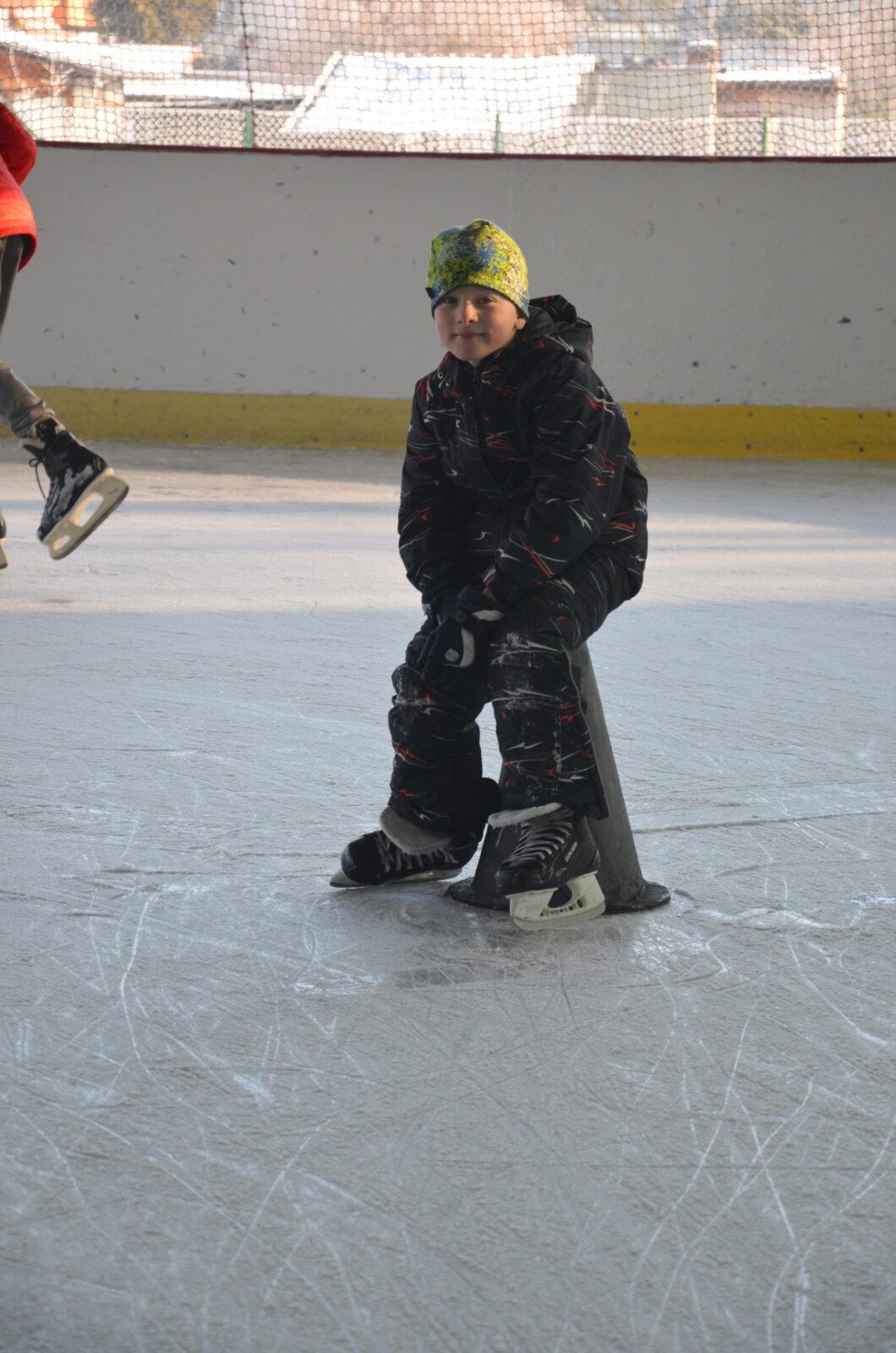 Vánoční bruslení II. stupně - 13