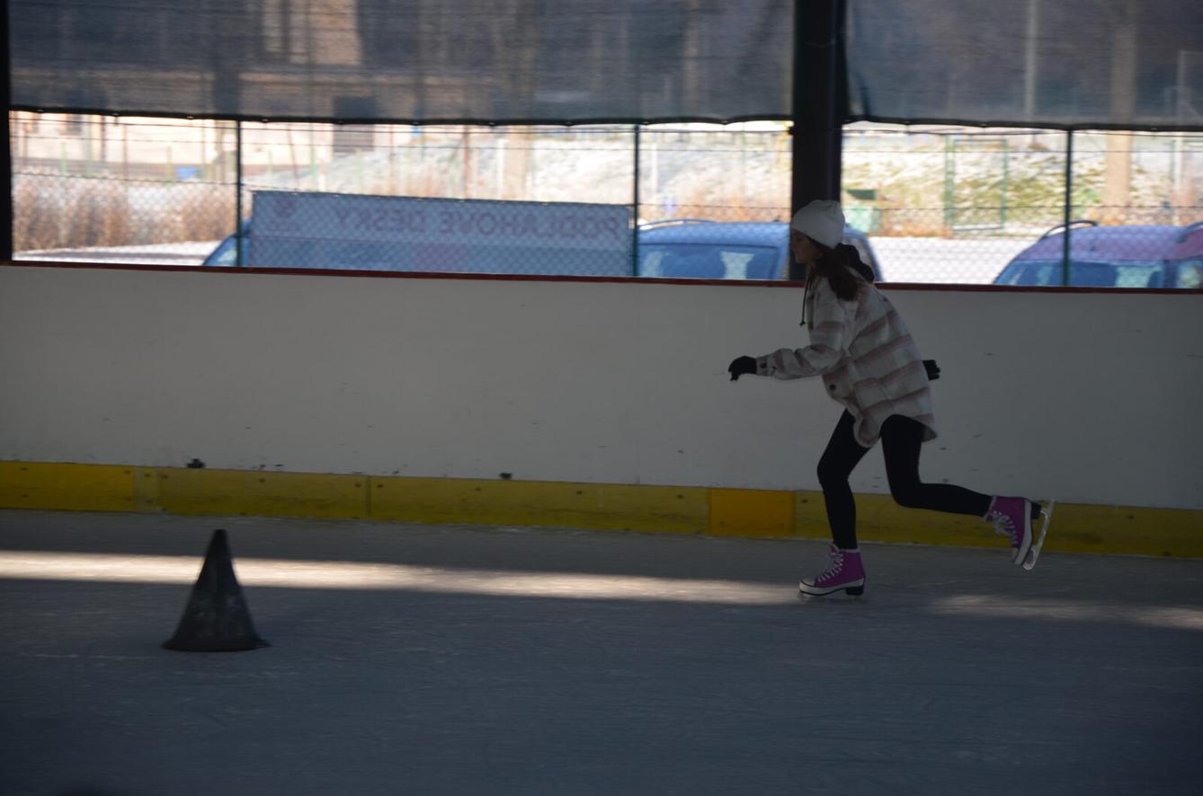 Vánoční bruslení II. stupně - 18