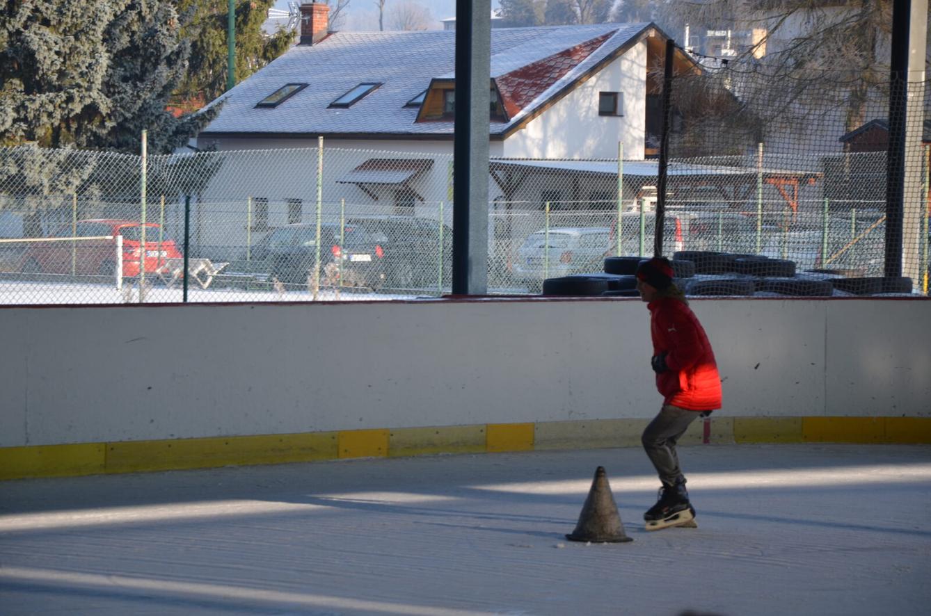 Vánoční bruslení II. stupně - 24