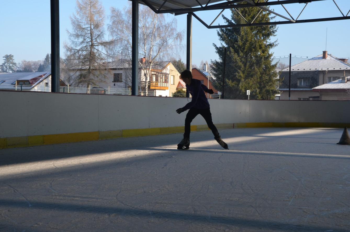 Vánoční bruslení II. stupně - 33